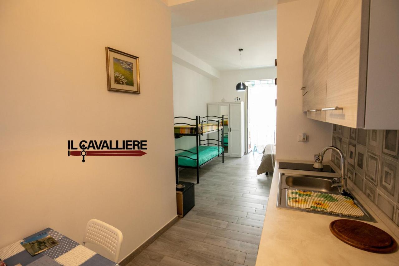 Il Cavalliere Bed & Breakfast Barletta Exterior foto